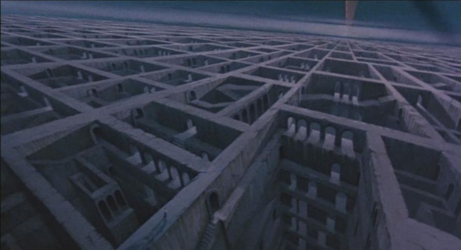 hellraiser-labyrinth.jpg